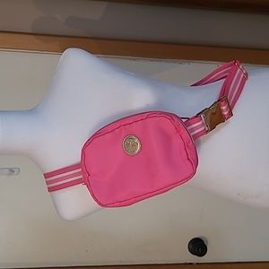 Lily Pullitzer crossbody bag